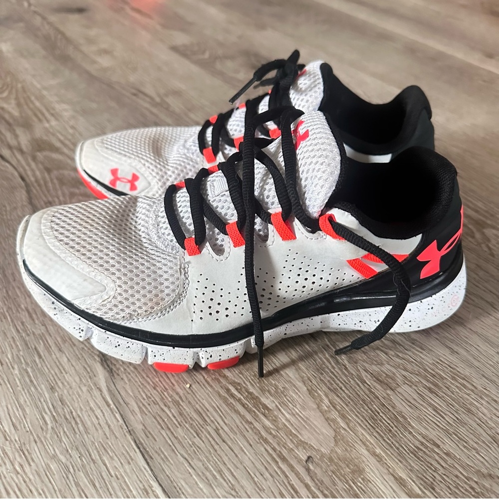 Under Armour Micro G Limitless White Neon Coral sneakers